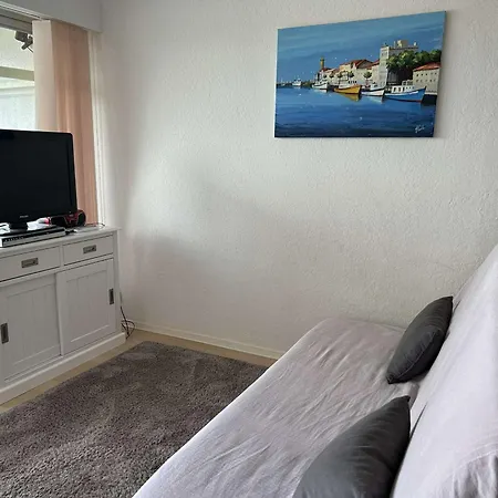 Апартаменты Climatise Avec Terrasse, 4 Couchages, Proche Et Commerces - Fr-1-250-307 Ле-Гро-дю-Руа