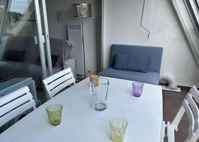 Апартаменты Climatise Avec Terrasse, 4 Couchages, Proche Et Commerces - Fr-1-250-307 *
